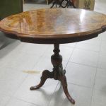 589 7193 PEDESTAL TABLE